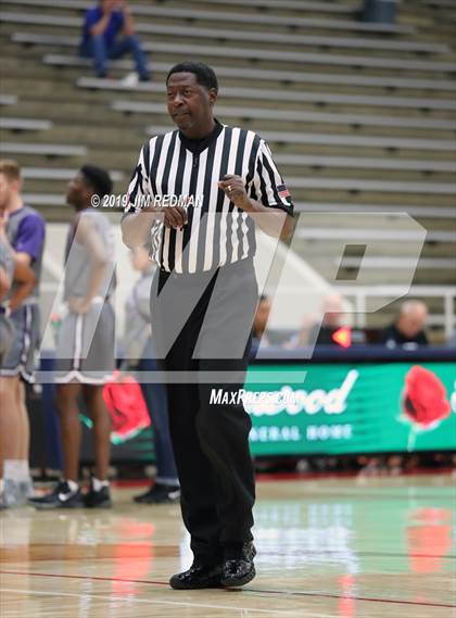 Thumbnail 3 in Ridge Point vs. Morton Ranch (McDonald's Texas Invitational) photogallery.