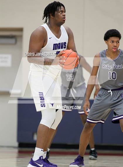 Thumbnail 3 in Ridge Point vs. Morton Ranch (McDonald's Texas Invitational) photogallery.