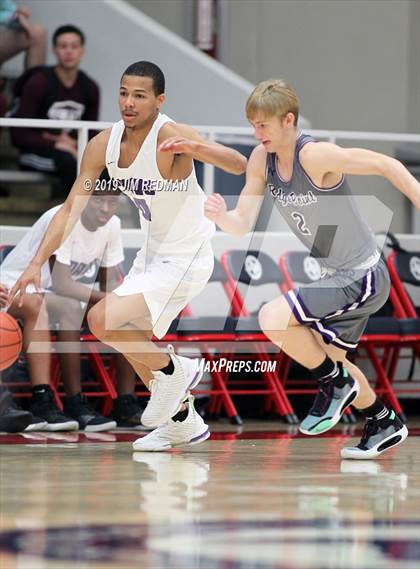 Thumbnail 1 in Ridge Point vs. Morton Ranch (McDonald's Texas Invitational) photogallery.