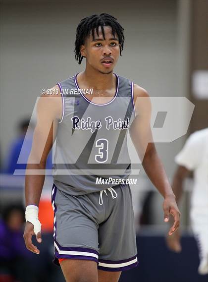 Thumbnail 2 in Ridge Point vs. Morton Ranch (McDonald's Texas Invitational) photogallery.