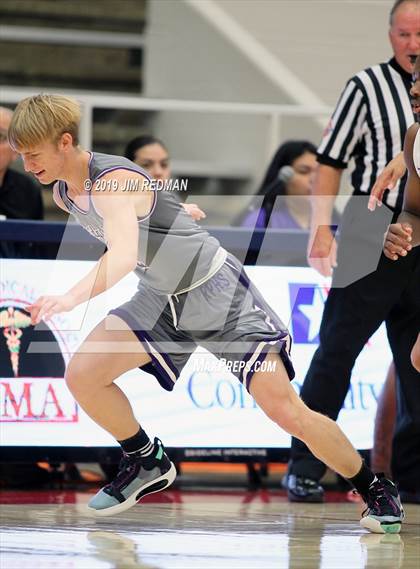 Thumbnail 1 in Ridge Point vs. Morton Ranch (McDonald's Texas Invitational) photogallery.