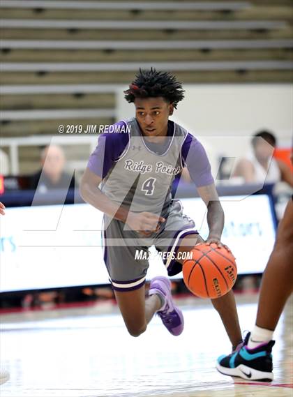 Thumbnail 2 in Ridge Point vs. Morton Ranch (McDonald's Texas Invitational) photogallery.