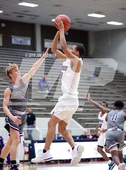 Thumbnail 1 in Ridge Point vs. Morton Ranch (McDonald's Texas Invitational) photogallery.