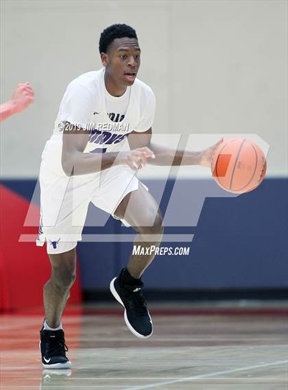 Thumbnail 3 in Ridge Point vs. Morton Ranch (McDonald's Texas Invitational) photogallery.