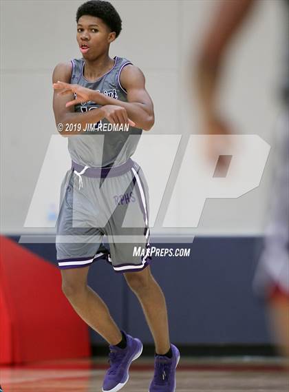 Thumbnail 3 in Ridge Point vs. Morton Ranch (McDonald's Texas Invitational) photogallery.