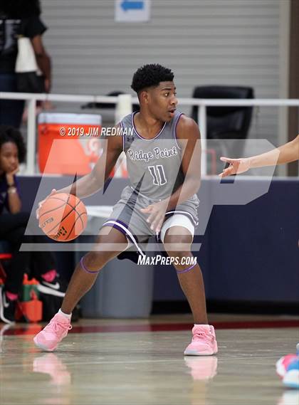 Thumbnail 2 in Ridge Point vs. Morton Ranch (McDonald's Texas Invitational) photogallery.