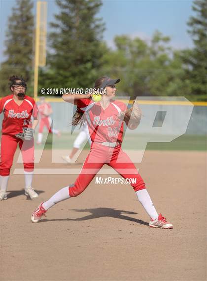 Thumbnail 2 in North @ Selma (CIF Quarterfinal) photogallery.