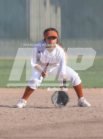 Thumbnail 1 in North @ Selma (CIF Quarterfinal) photogallery.