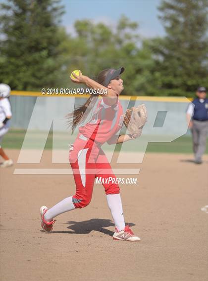Thumbnail 1 in North @ Selma (CIF Quarterfinal) photogallery.