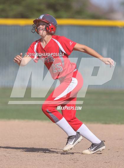 Thumbnail 1 in North @ Selma (CIF Quarterfinal) photogallery.