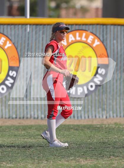 Thumbnail 2 in North @ Selma (CIF Quarterfinal) photogallery.
