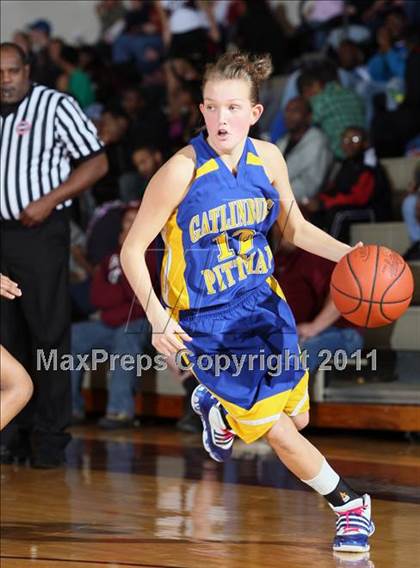 Thumbnail 2 in Gatlinburg-Pittman @ Fulton photogallery.