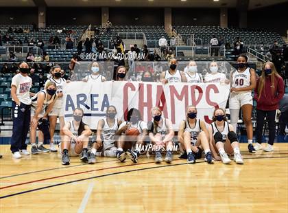 Thumbnail 2 in Tompkins vs. Memorial (UIL 6A Region 3 Area Playoff) photogallery.