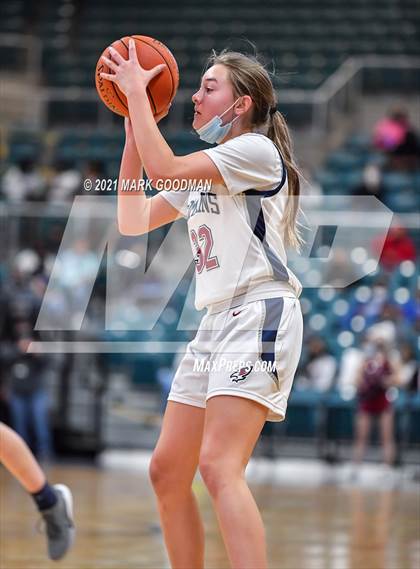 Thumbnail 3 in Tompkins vs. Memorial (UIL 6A Region 3 Area Playoff) photogallery.
