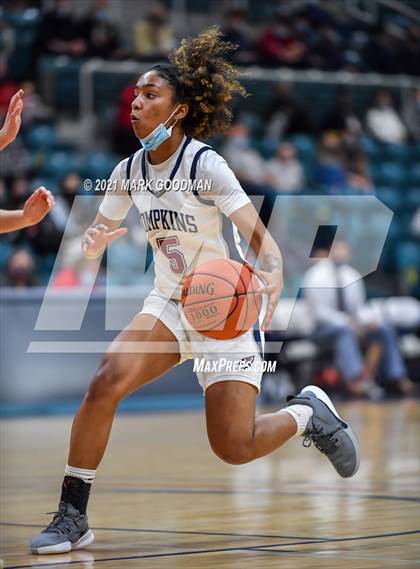 Thumbnail 2 in Tompkins vs. Memorial (UIL 6A Region 3 Area Playoff) photogallery.