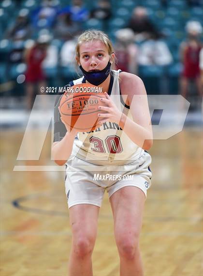 Thumbnail 3 in Tompkins vs. Memorial (UIL 6A Region 3 Area Playoff) photogallery.