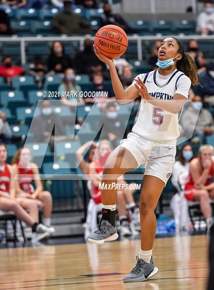Thumbnail 2 in Tompkins vs. Memorial (UIL 6A Region 3 Area Playoff) photogallery.