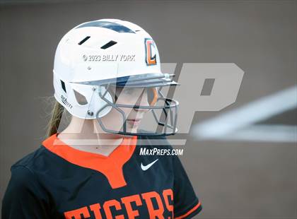 Thumbnail 1 in Grand Saline vs Commerce photogallery.