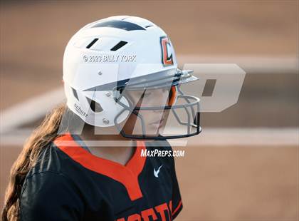 Thumbnail 2 in Grand Saline vs Commerce photogallery.
