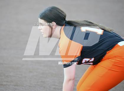 Thumbnail 1 in Grand Saline vs Commerce photogallery.