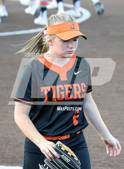 Thumbnail 1 in Grand Saline vs Commerce photogallery.
