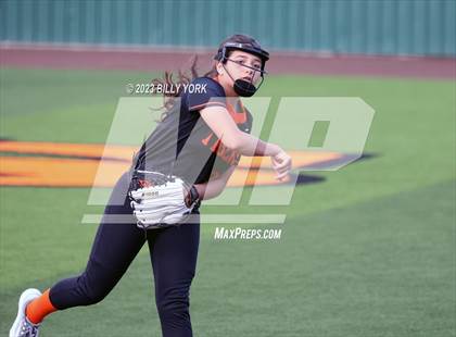 Thumbnail 3 in Grand Saline vs Commerce photogallery.