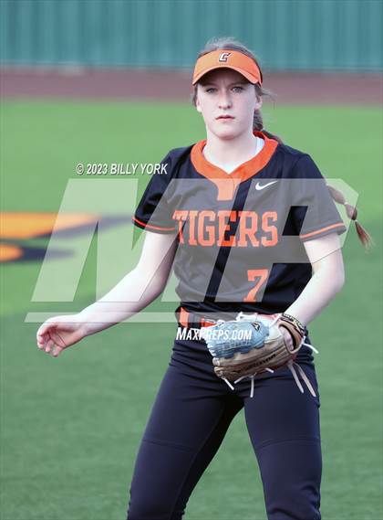 Thumbnail 1 in Grand Saline vs Commerce photogallery.