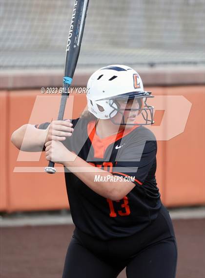 Thumbnail 1 in Grand Saline vs Commerce photogallery.