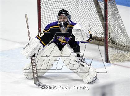 Thumbnail 2 in Westhill vs. Masuk (CIAC D3 Semifinal) photogallery.