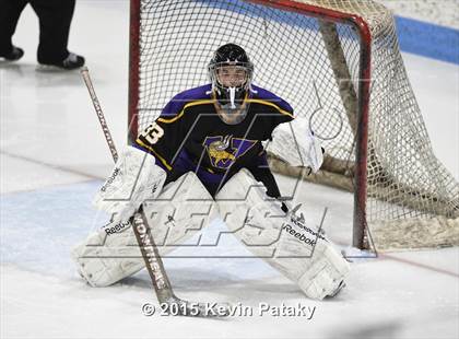 Thumbnail 3 in Westhill vs. Masuk (CIAC D3 Semifinal) photogallery.