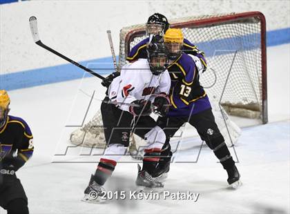 Thumbnail 3 in Westhill vs. Masuk (CIAC D3 Semifinal) photogallery.