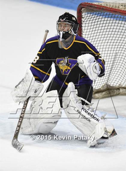 Thumbnail 3 in Westhill vs. Masuk (CIAC D3 Semifinal) photogallery.