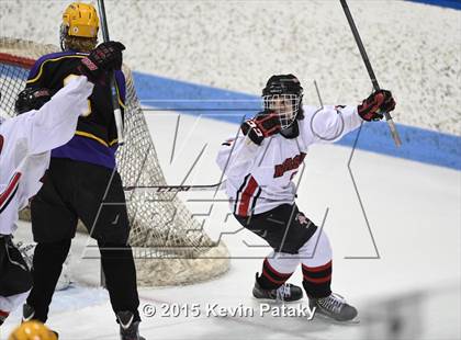 Thumbnail 1 in Westhill vs. Masuk (CIAC D3 Semifinal) photogallery.