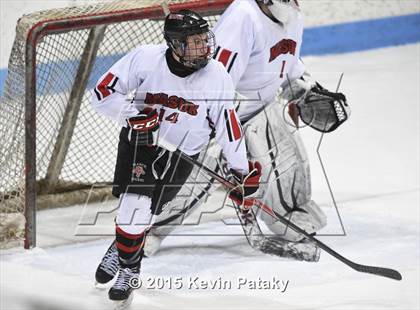 Thumbnail 1 in Westhill vs. Masuk (CIAC D3 Semifinal) photogallery.