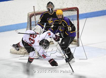 Thumbnail 1 in Westhill vs. Masuk (CIAC D3 Semifinal) photogallery.