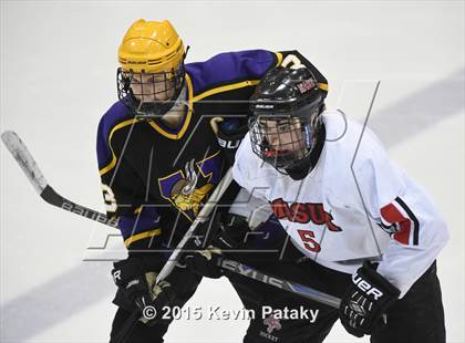 Thumbnail 2 in Westhill vs. Masuk (CIAC D3 Semifinal) photogallery.
