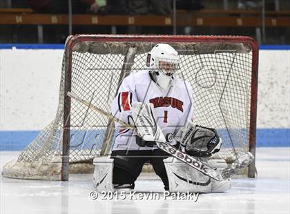 Thumbnail 3 in Westhill vs. Masuk (CIAC D3 Semifinal) photogallery.