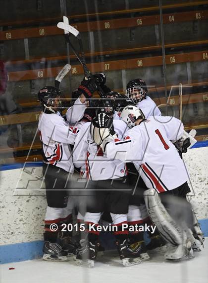 Thumbnail 3 in Westhill vs. Masuk (CIAC D3 Semifinal) photogallery.