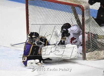 Thumbnail 3 in Westhill vs. Masuk (CIAC D3 Semifinal) photogallery.