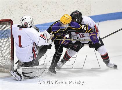 Thumbnail 1 in Westhill vs. Masuk (CIAC D3 Semifinal) photogallery.
