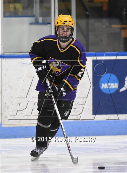 Thumbnail 3 in Westhill vs. Masuk (CIAC D3 Semifinal) photogallery.