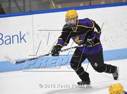 Thumbnail 2 in Westhill vs. Masuk (CIAC D3 Semifinal) photogallery.