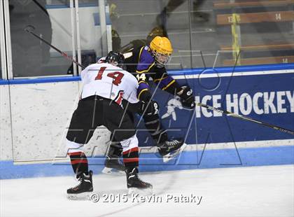 Thumbnail 1 in Westhill vs. Masuk (CIAC D3 Semifinal) photogallery.