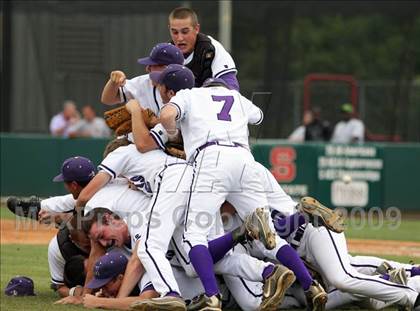 Thumbnail 2 in Sanderson vs. Ardrey Kell (NCHSAA 4-A Final - Game 2) photogallery.