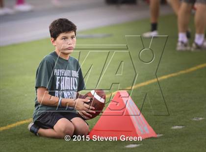 Thumbnail 1 in Del Campo @ Ponderosa photogallery.