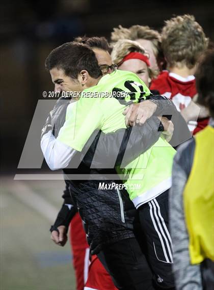 Thumbnail 2 in Fairview vs. Boulder (CHSAA 5A Playoffs) photogallery.