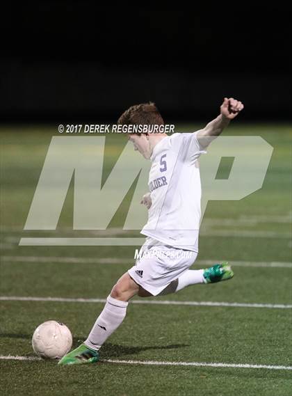 Thumbnail 3 in Fairview vs. Boulder (CHSAA 5A Playoffs) photogallery.