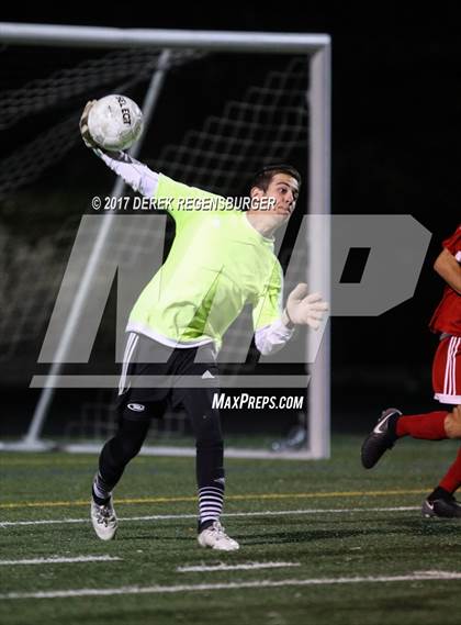 Thumbnail 1 in Fairview vs. Boulder (CHSAA 5A Playoffs) photogallery.