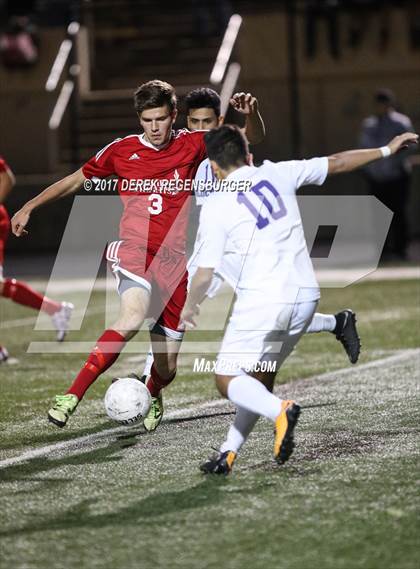 Thumbnail 2 in Fairview vs. Boulder (CHSAA 5A Playoffs) photogallery.