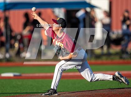 Thumbnail 1 in Central Catholic @ Tualatin (OSAA 6A Round 2) photogallery.